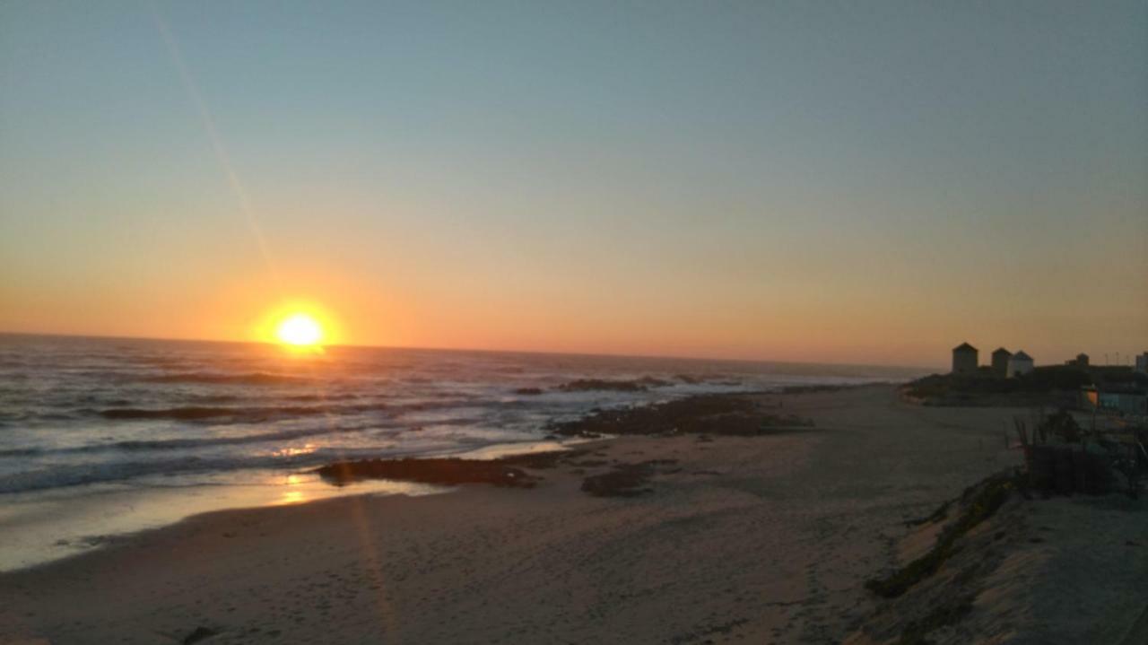 Apúlia Beach Front Sunset Apartment מראה חיצוני תמונה